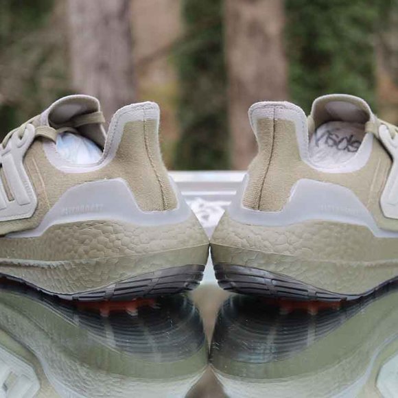 Adidas Ultraboost 22 Orbit Green Men’s Size 12 - Picture 16 of 16